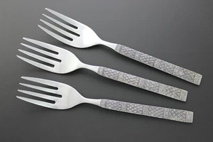 Unknown Mfg Japan Stainless - Unknown 12 - 6 1/2" Salad Forks (3) - Picture 1 of 2