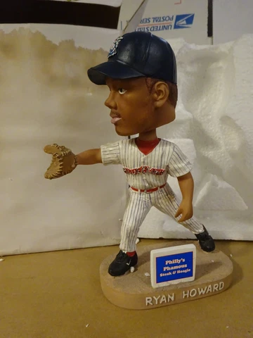 Ryan Howard Lakewood BlueClaws Bobblehead SGA Philadelphia Phillies Affiliate Cover