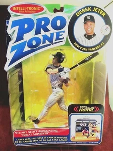 2002 New York Yankees Derek Jeter PRO-ZONE MLB Figure - Picture 1 of 3