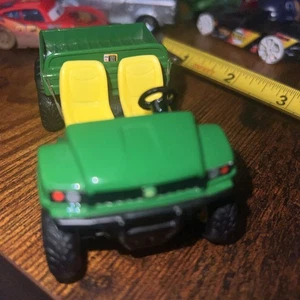 John Deere Side by Side UTV Gator Farm Vehicle Trailer Dump Bed 1:32 - Picture 1 of 4