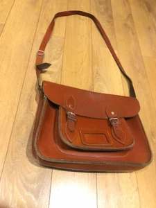 Tan / brown leather saddle bag 25x31cm - Picture 1 of 9