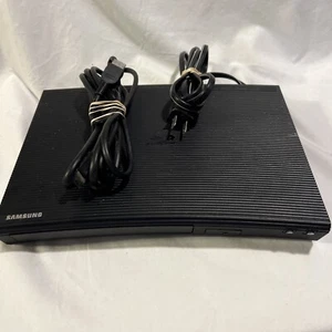 Samsung BD-JM57 Blu-ray and DVD Player with Wi-Fi Streaming NO REMOTE (Tested) - Picture 1 of 6
