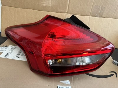 Conjunto de luces traseras izquierda conductor hatchback ford focus st 15-18 con arnés Foto 1 de 4