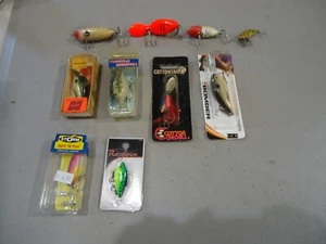NICE LOT VINTAGE LURES, HEDDON BOMBER BILL DANCE TINY LUCKY 13 OL BEN'S TOR MAG - Picture 1 of 6
