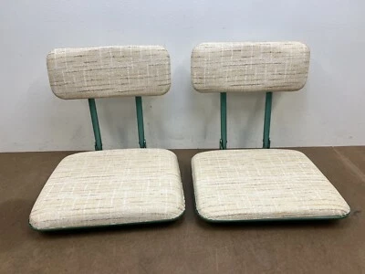 JUEGO DE ASIENTOS PLEGABLES de colección barco abrazadera en grada estadio metal campamento taburete silla Foto 1 de 4