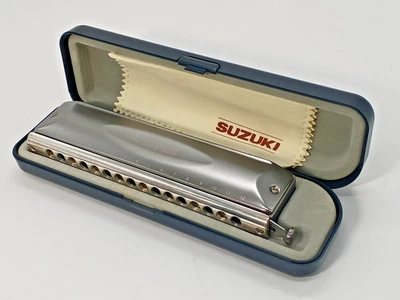 SUZUKI Sirius S-64C Chromatic Harmonica 16 holes 64 sounds Key C JAPAN USED - Image 1 of 4