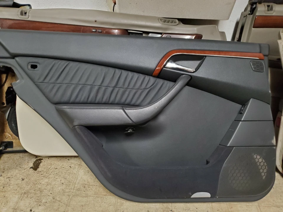 2003-04-05-06 MERCEDES-BENZ W220 S430 S500 PANEL PUERTA INTERIOR IZQUIERDA NEGRO  Foto 1 de 1