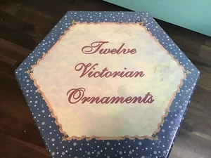 Hexagonal Box-12-Victorian Style Santa Claus Ornaments - Picture 1 of 8