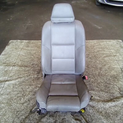 BMW E60 E61 2004-2010 5 Series Driver/Right/OS Front Grey Leather Seat - Image 1 of 4