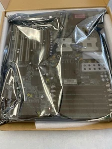 304123-001,301076-001,301076-002 HP SYSTEM BOARD XW8000 XEON 533MHZ - Picture 1 of 5