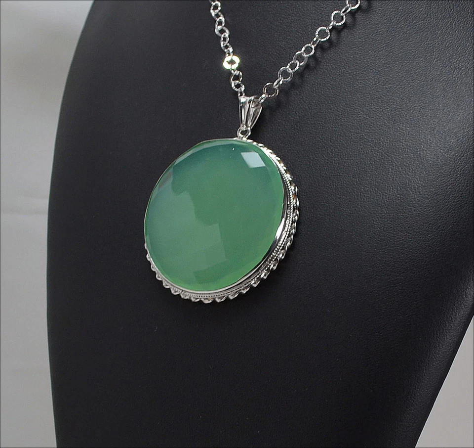 COLLANA CON CIONDOLO IN ARGENTO 925 CON AGATA VERDE CHIARO AGDV 0124 - Immagine 1 di 3