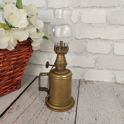 Lampe ancienne à essence Olympe style lampe Pigeon France laiton & verre globe - Photo 1/4