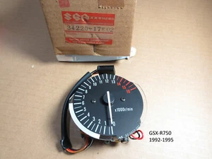Suzuki GSX-R750 Tachometer 1992-95 OEM GSXR750W REV COUNTER Gauge 34220-17E02 - Picture 1 of 9