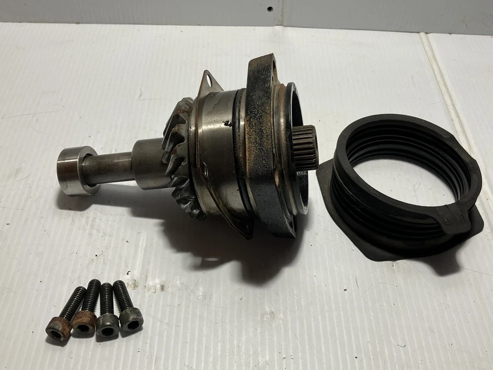 Suzuki Boulevard Vl 1500 (C90) 2005 tracción secundaria audíctona y bota de goma (OEM) Foto 1 de 4