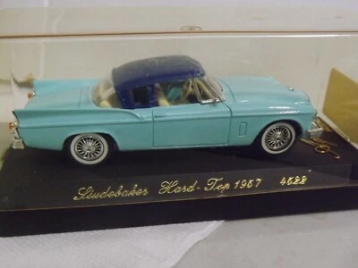 Solido Dos Tonos 1957 Studebaker Tapa Dura 4522 Hecho en Francia Escala 1/43 Foto 1 de 4