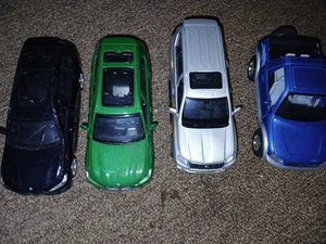 Die-cast Bundle Audi R8 Coupe 1/36 Scale. Pull back go action - Picture 1 of 5