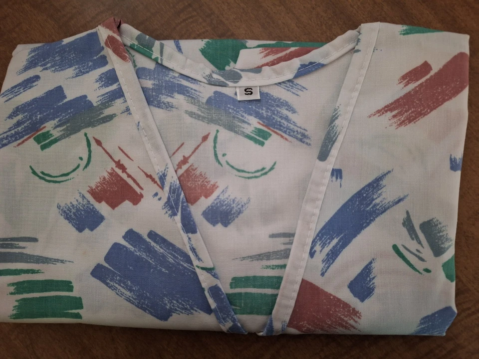 Brush Marks Medical Scrub Shirt SMALL - Image 1 of 1