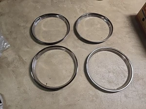 Speedway 15" Stainless Steel Ribbed Wheel Beauty Trim Rings - Picture 1 of 7