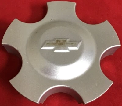 ONE 2000-2006 Chevy Malibu Monte Carlo Impala tapa central rueda P/N 9596356/6623 Foto 1 de 3