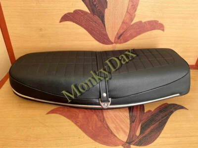 1974-1976 Honda CB550 Seat. Honda CB 550 K Four K0-K2 Reproduction Seat Saddle. - Imagem 1 de 4