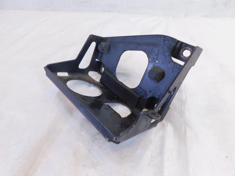 1994 年和 1996 年 Harley Davidson Sportster 883 & 1200 电池托盘支架盒 — 第 1/4 张图片