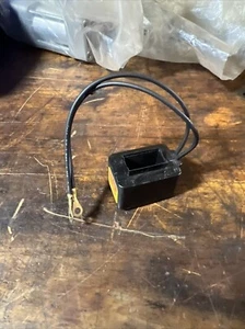 Decco 9-19M-056 115VAC 60Hz Solenoid Coil - Picture 1 of 4