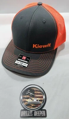 Chapéu e adesivo laranja Kiewit para construção de mineração de campo petrolífero guindaste P93 - Imagem 1 de 4