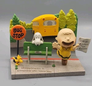 Hallmark Peanuts Bus Stop I Like You Charlie Brown Limited Edition Gallery 2017 - Picture 1 of 6