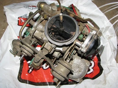 OEM Carburetor Toyota 20R Pickup Celica Hilux core for rebuild #2 - Image 1 of 4