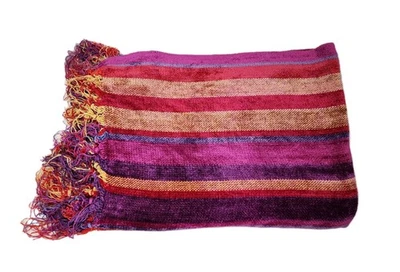 Manta tipo chenilla kas Australia color vibrante borlas Foto 1 de 4