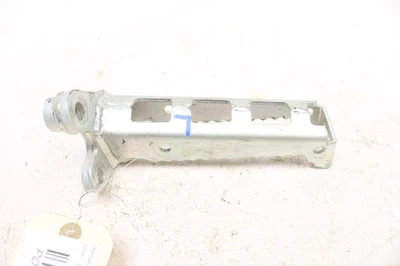 Yamaha Raptor 700R SE 23 pés peg esquerdo 1PE-F7411-00-00 52198 - Imagem 1 de 4