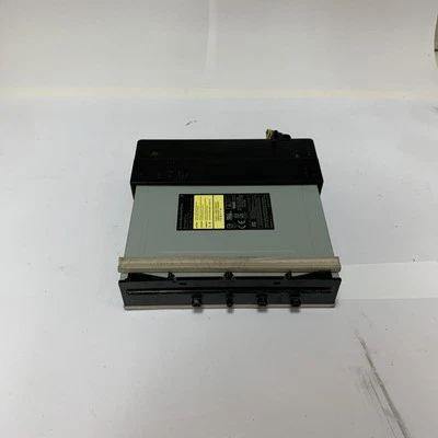 Сменный дисковод Blu-Ray Microsoft Xbox One X DG-6M5S-02B (НЕ ПРОТЕСТИРОВАН) - Изображение 1 из 4