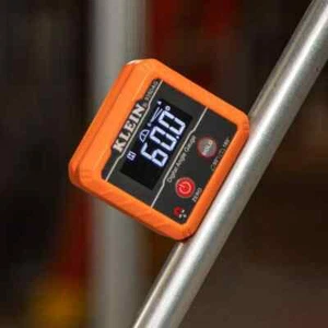 Klein Tools Digital Angle Finder Gauge and Digital Leveler Water/Dust Resistant - Picture 1 of 12