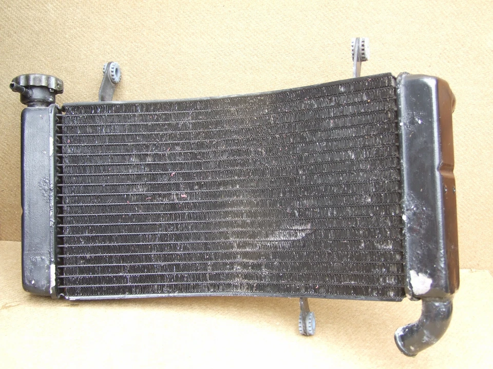 Ducati ST2 ST4 748 916 996 Rad Radiator  - Image 1 of 3