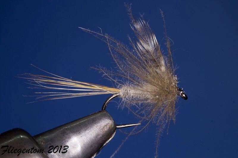 Fliegentom Trockenfliege 3 Stück CDC Adams - Bild 1 von 1