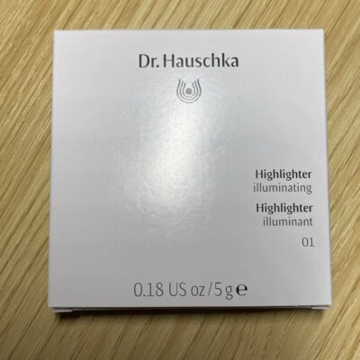 Iluminador Dr. Hauschka #01 5 g/0,18 OZ NUEVO EN CAJA Foto 1 de 3