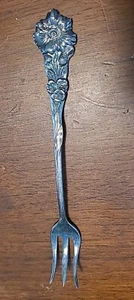 Vtg Reed & Barton Silver-Plated Cocktail Pickle Fork Floral Harlequin Series  - Picture 1 of 6