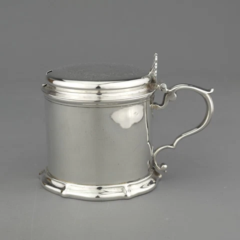 Antique Victorian Solid Sterling Silver Mustard Pot - Barnard Brothers - 1846 Cover