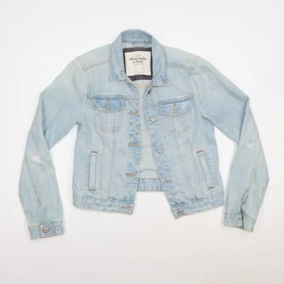Chaqueta de mezclilla Abercrombie para mujer M azul corta camionero abotonada envejecida Foto 1 de 4