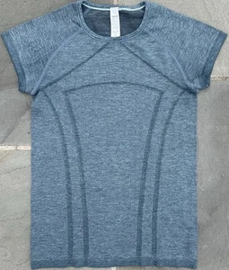Ivivva by Lululemon Girls size 14 Swiftly Fly Tech Seamless Short Sleeve Shirt - Picture 1 of 3