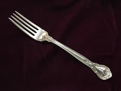Gorham Sterling Flatware, Chantilly, Place Dinner Fork, 7 1/2 inches - Image 1 of 4