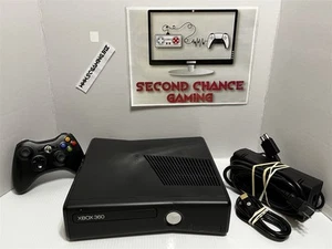 Lot Xbox 360 S Slim 1439 250 Go avec manette - Entièrement reconditionné - Envoi rapide - Photo 1/11