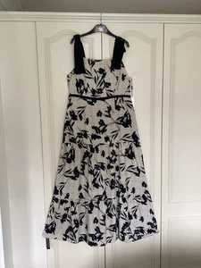 Roman Originals Maxi Dress With Shoulder Straps And Tiered Skirt. Size 18. NEW - Picture 1 of 5