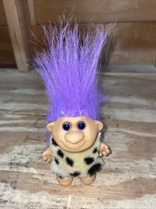 VINTAGE Dino Trolls CAVEMAN ZEBRA Outfit Purple Hair & Eyes Caveman - Picture 1 of 7