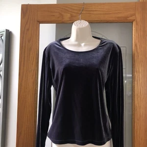 Vintage Ann Taylor 90s Velvet Top Long Sleeve Friends Style 90’s y2k - Picture 1 of 5