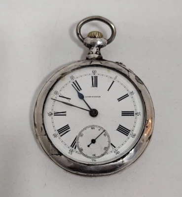 Reloj Bolsillo Longines Vintage Plateado - Cara Abierta - Diseño Cazadores en Tapa Foto 1 de 4