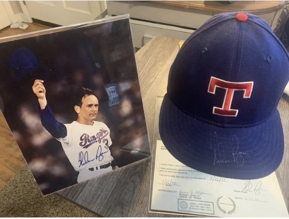 Sombrero autografiado por Nolan Ryan Texas Rangers con certificado de autenticidad imagen autografiada con marca de agua Foto 1 de 4