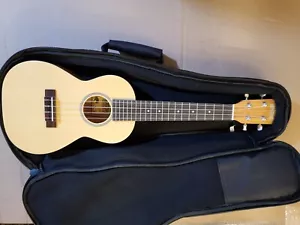 Makai MC-70Z Zebrawood with Spruce Top Concert Ukulele w/padded gig bag - Picture 1 of 8
