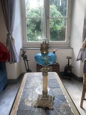 Rare Très ancienne  grande Lampe à Pétrole réservoir bleu - Photo 1/4