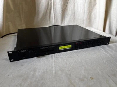 CASIO VZ-8M PROFESSIONAL DIGITAL SYNTHESIZER RACK MOUNT Neuer interner Akku!! - Bild 1 von 4